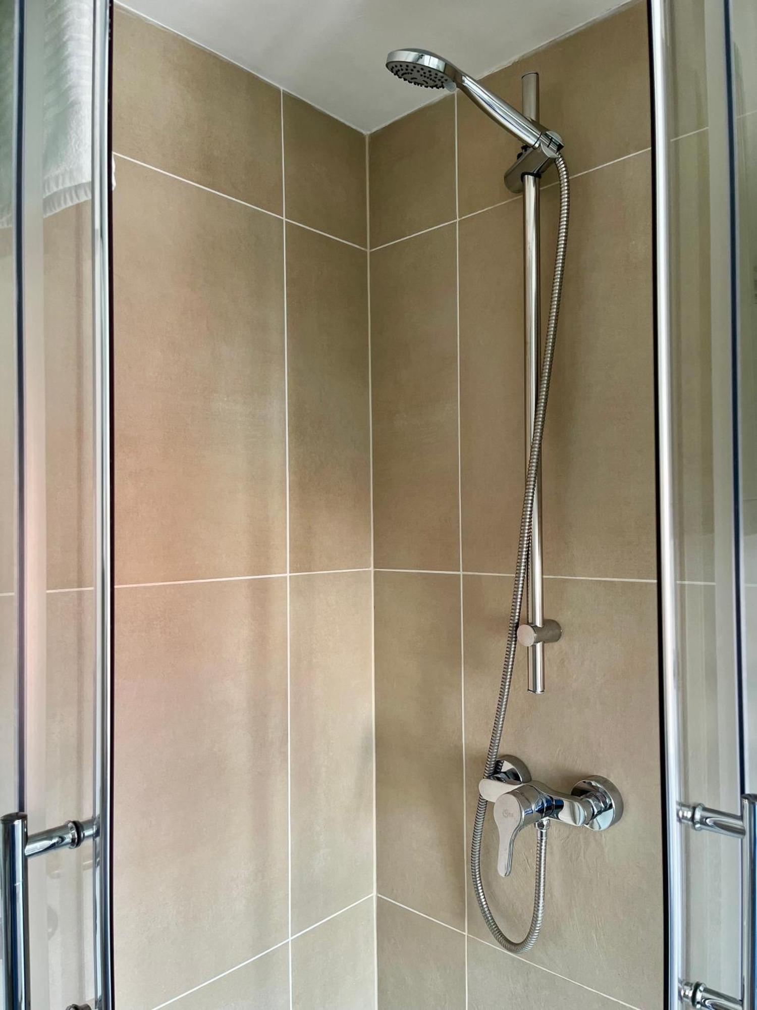 Flores City Center Studio - Easy Self-Check-In Грац Экстерьер фото