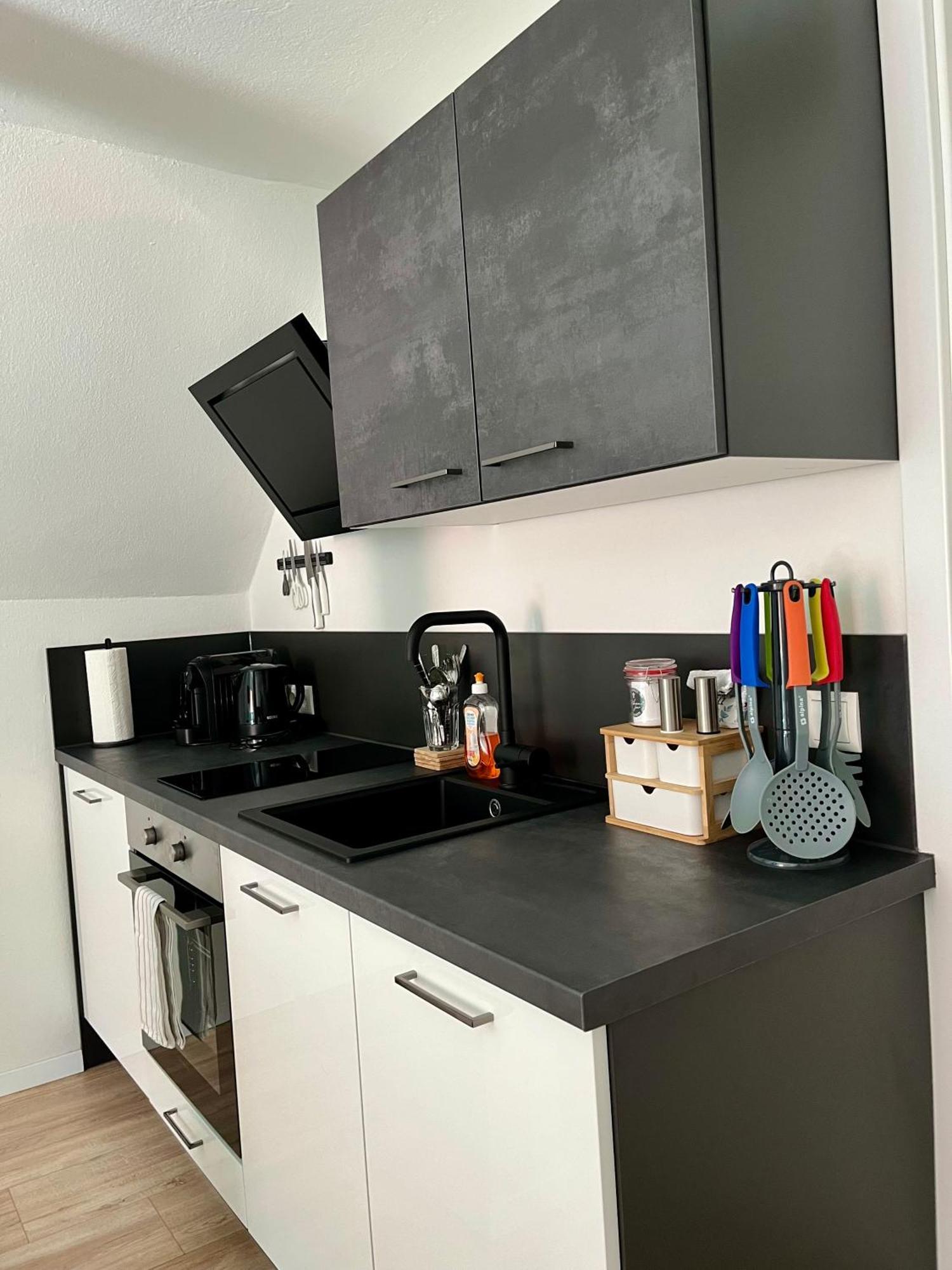 Flores City Center Studio - Easy Self-Check-In Грац Экстерьер фото